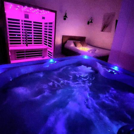 Love Room Jacuzzi Sauna Privatif Marsella Exterior foto